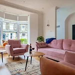 Canon Craig, Luxurious Lakeland Stone *